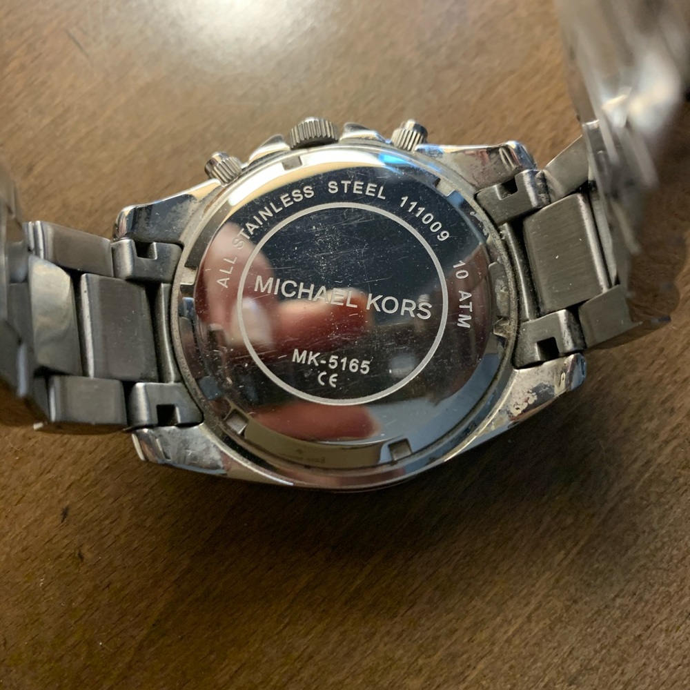 MICHAEL Michael Kors Watch - Picture 4 of 4